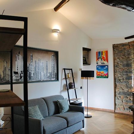 Kiko'S Lodge - Historical Apartment In Комо Екстер'єр фото