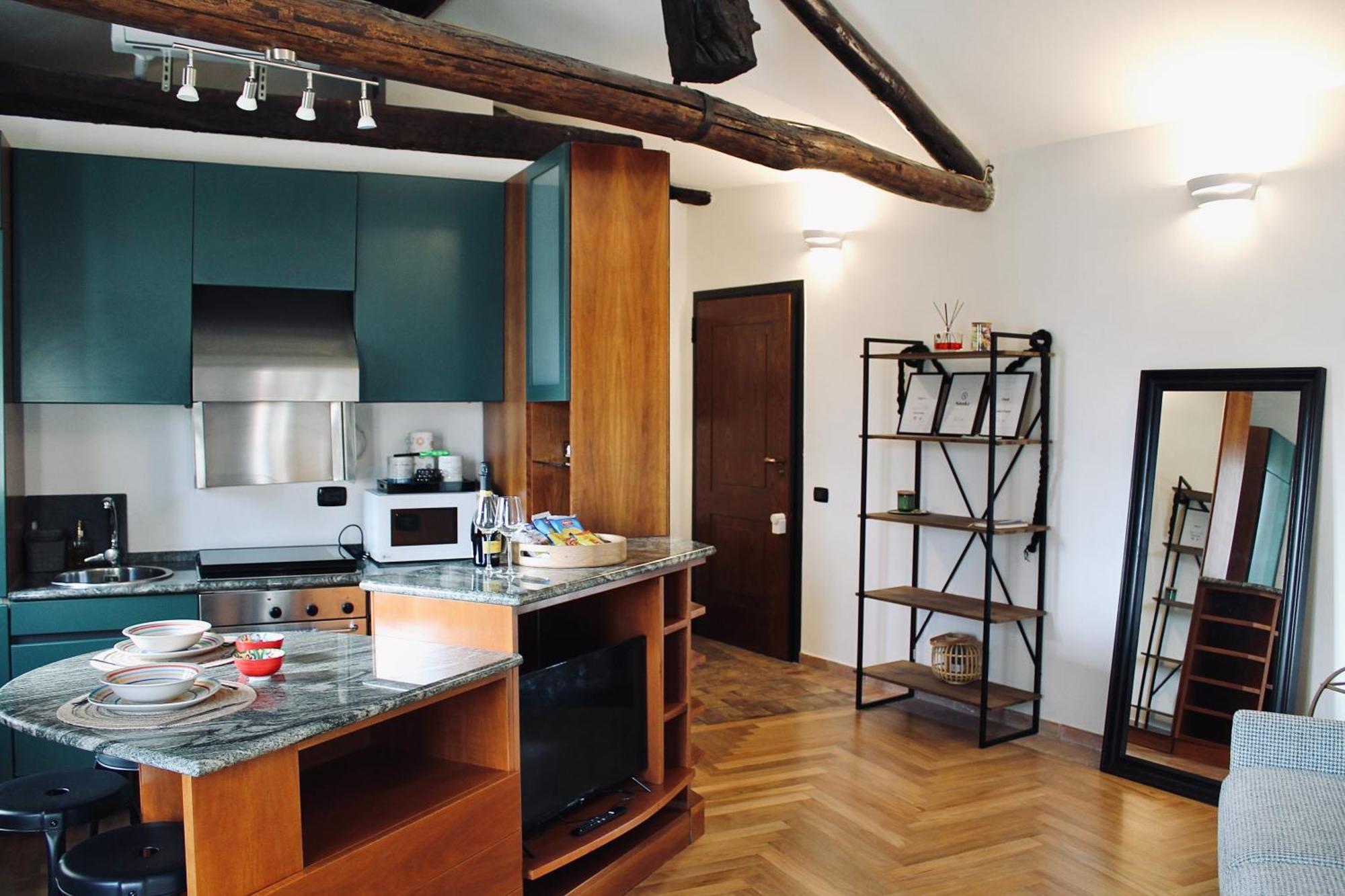 Kiko'S Lodge - Historical Apartment In Комо Екстер'єр фото